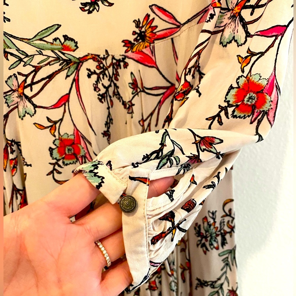 Urban Outfitters Floral Dress - Picture 6 of 7